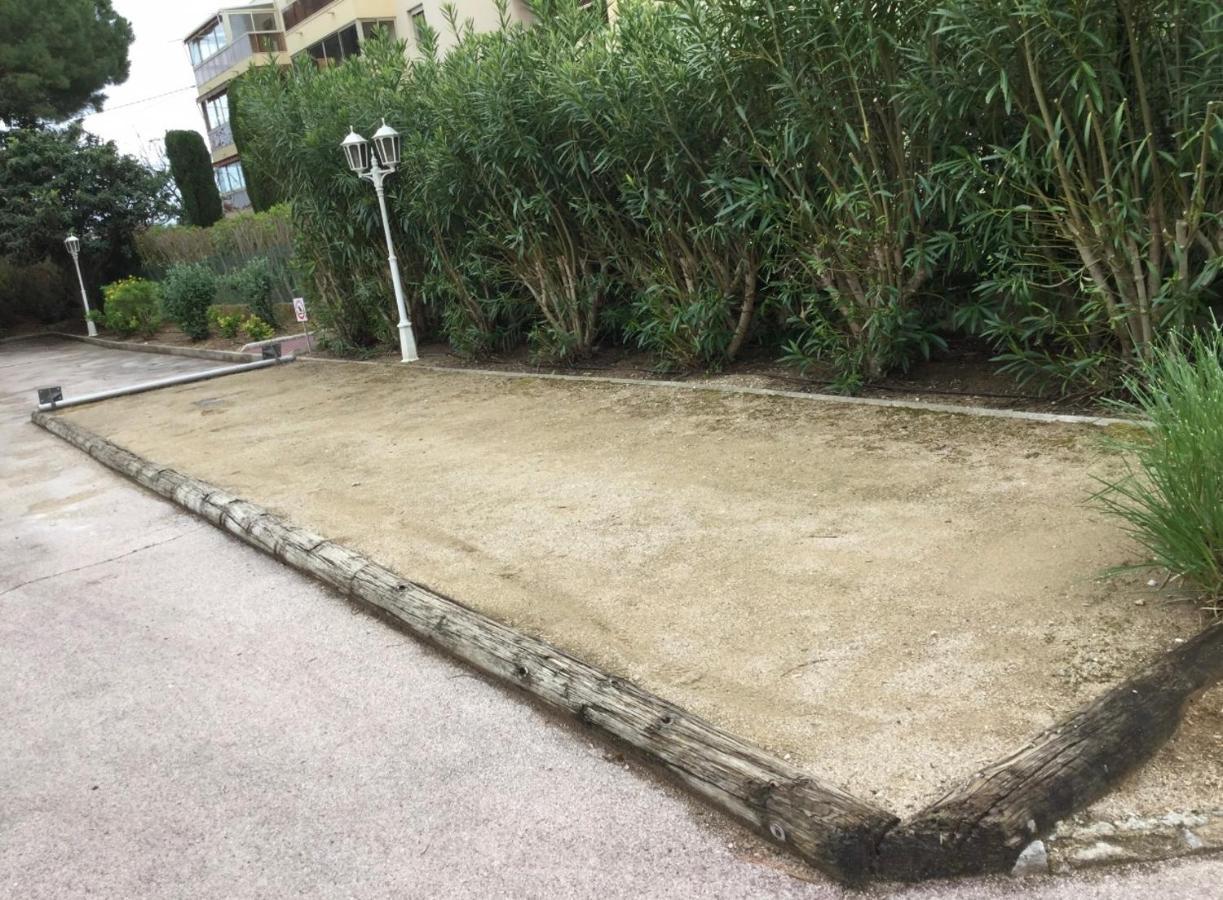 T2 A/C côte d'Azur, piscine, plage á 350m, WIFI Vallauris Exterior foto